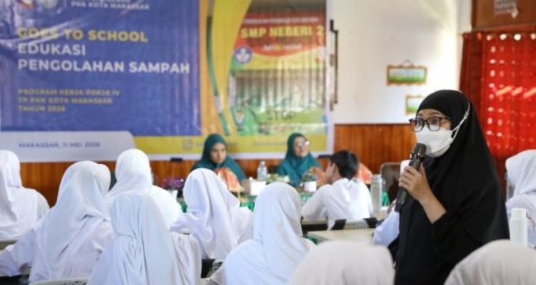 edukasi pengelolaan sampah tp pkk makassar goes to school libatkan 300 siswa