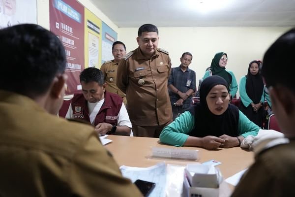 Pangkas Antrean Dukcapil Makassar, Layanan KTP-KK Kini Bisa di Kelurahan
