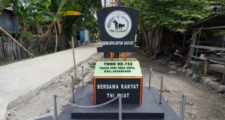 Tugu TMMD ke-128 Berdiri di Titik Nol Pembangunan Jeneponto: Simbol Abadi Kemanunggalan TNI dan Rakyat