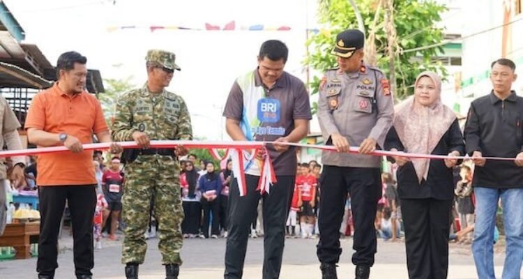 Bupati Bantaeng Resmikan Gapura dan Lepas Peserta Fun Run 2026