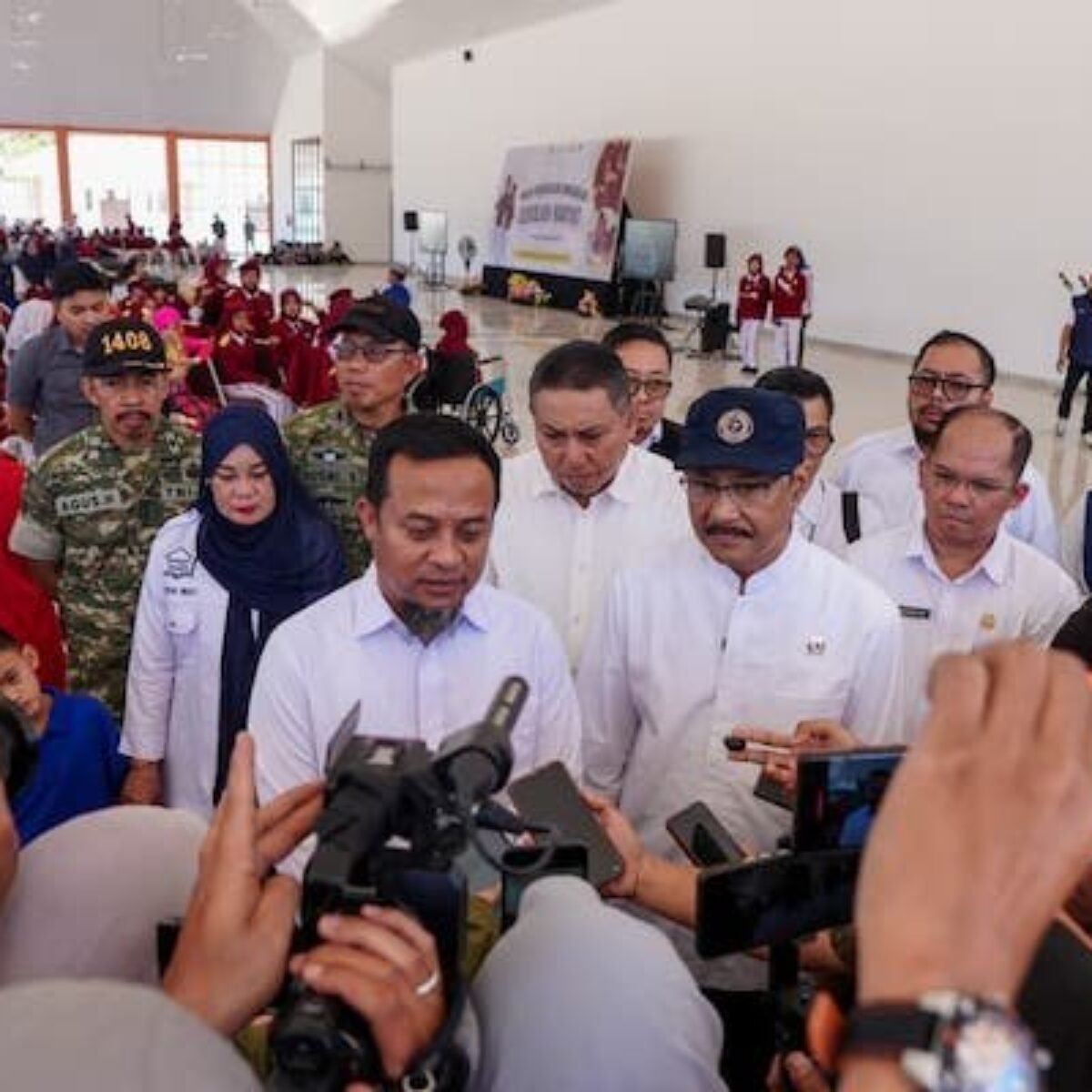 Gubernur Sulsel Dampingi Mensos Tinjau Sekolah Rakyat Terintegrasi Sudiang Gubernur Sulsel Dampingi Mensos Tinjau Sekolah Rakyat Terintegrasi Sudiang