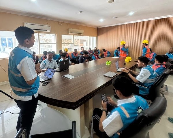 PLN ULP Mattoanging Perkuat Kesiapan Petugas Pelayanan Teknik Jelang HUT ke-81 RI