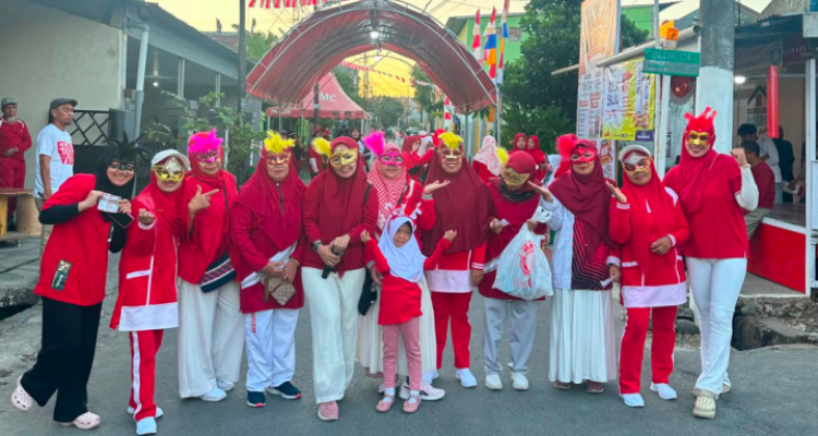 Semarak 17 Agustus di BTN Makkio Baji Diwarnai Aksi Peduli Lingkungan