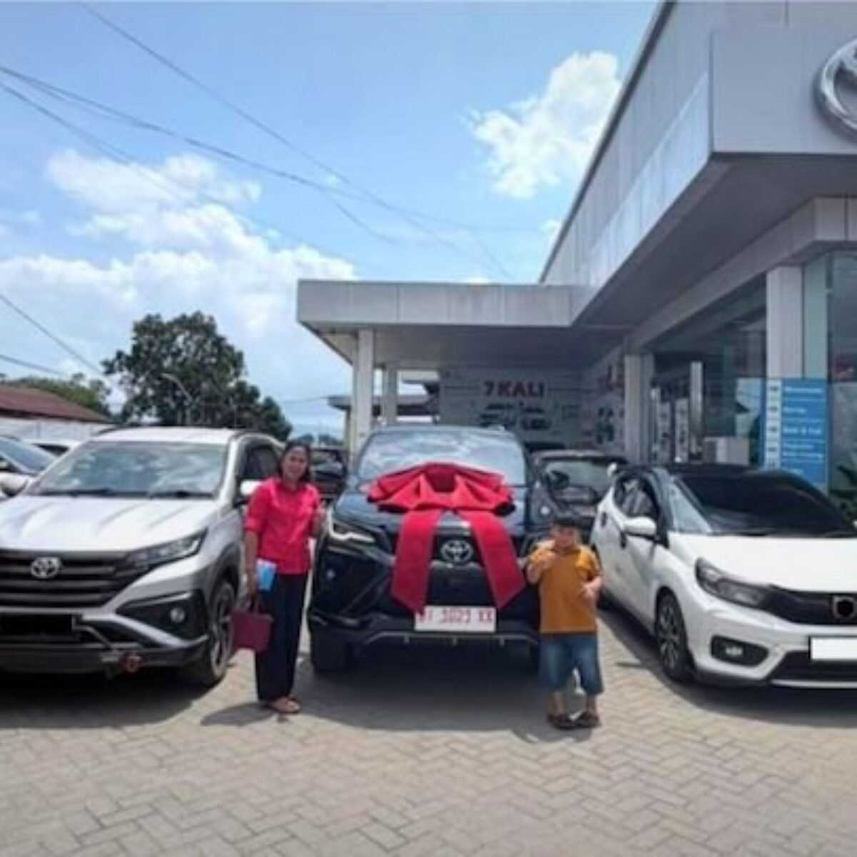 Tukar Tambah Toyota Meningkat, Kalla Toyota Trust Catat Rekor Penjualan