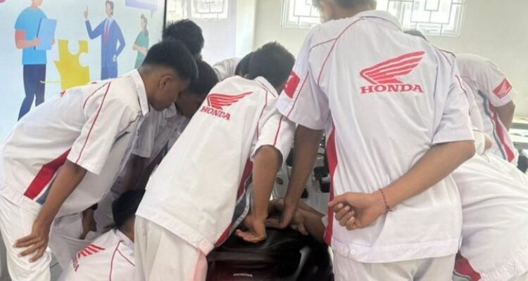Bina 98 SMK di 4 Wilayah, Asmo Sulsel Kembangkan Astra Motor School