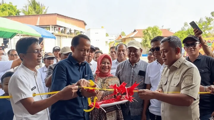 Bupati Jeneponto Resmikan Dryer Jagung Kapasitas 10 Ton di Desa Kalimporo, Bantuan Kementan RI