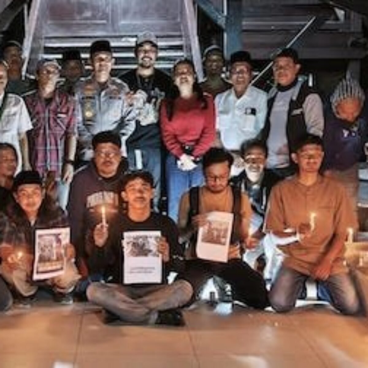 IJTI Sulselbar Gelar Doa Bersama untuk Lima Jurnalis Hilang di Anak Krakatau IJTI Sulselbar Gelar Doa Bersama untuk Lima Jurnalis Hilang di Anak Krakatau
