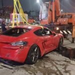 Mobil Porsche Masuk ke Got Tol Desari, Begini Kronologi Lengkapnya