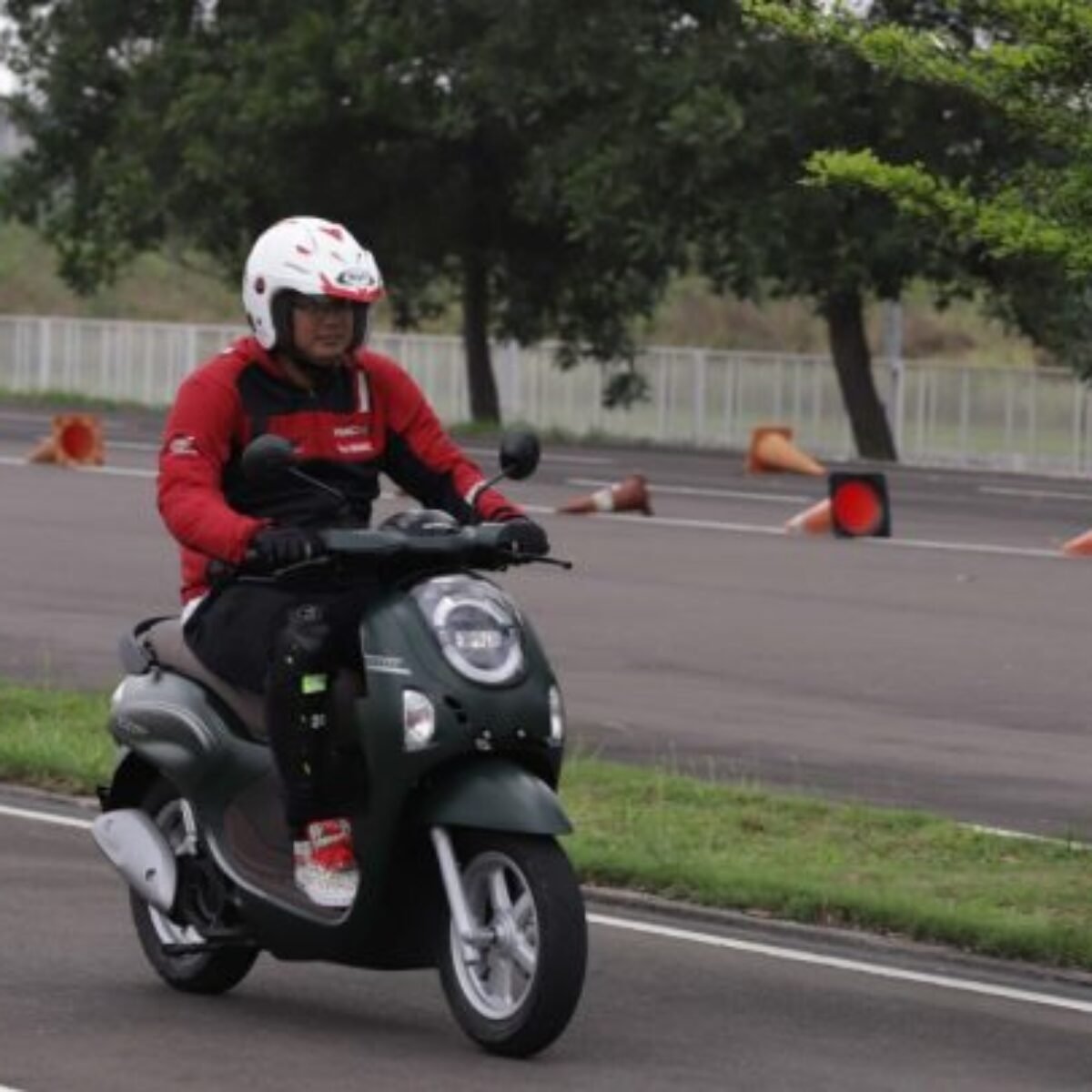 Musim Kemarau, Debu Jalanan Bisa Picu Kerusakan Komponen pada Motor Anda Musim Kemarau, Debu Jalanan Bisa Picu Kerusakan Komponen pada Motor Anda
