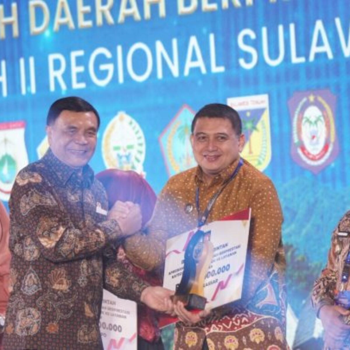 Program Pendidikan dan Hunian Layak Antar Makassar Raih Dua Penghargaan dari Kemendagri