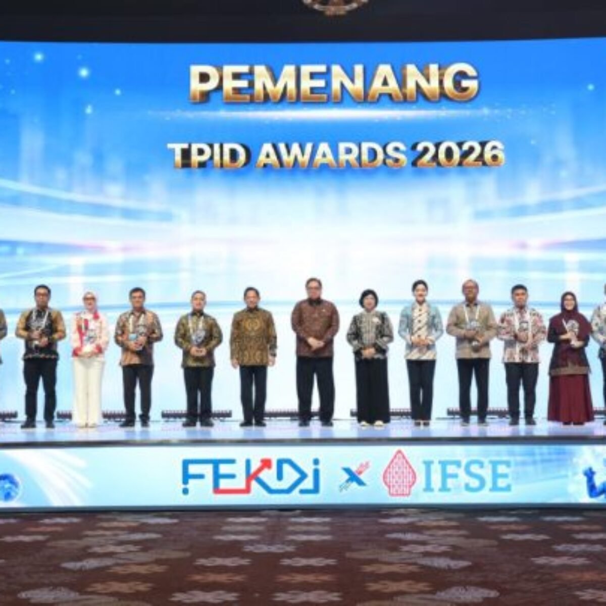 Sulsel Raih TPID Award dan TP2DD Championship 2026 Sulsel Raih TPID Award dan TP2DD Championship 2026