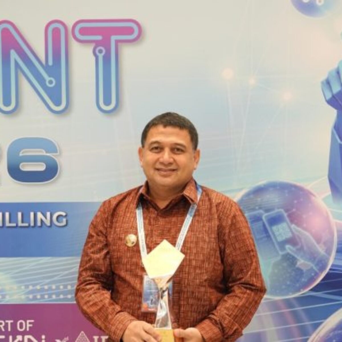 Transformasi Digital Pemkot Makassar Berbuah Predikat Kota TP2DD Terbaik 2026