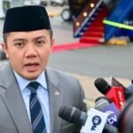 Video Seskab Teddy saat Dampingi Prabowo di LRT, Ini Klarifikasi soal Pengusiran Pejabat