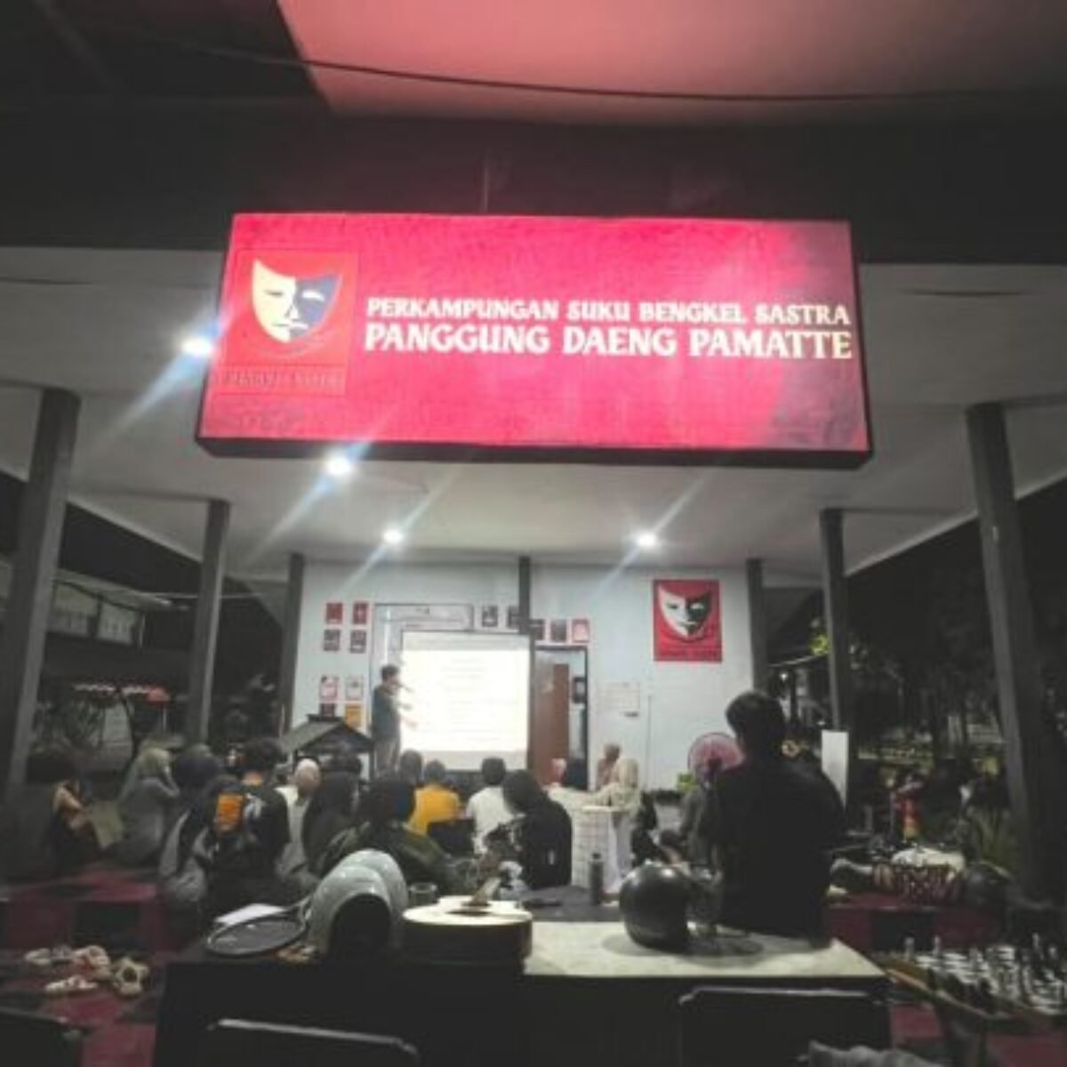BESTRA UNM Angkat Krisis Kemanusiaan Lewat Pementasan Seni Mahasiswa