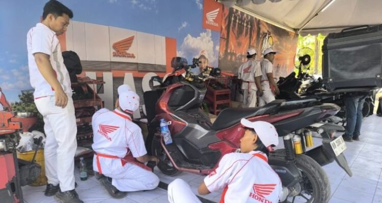 Dukung Kenyamanan Bikers, Astra Motor Makassar Layani Servis 100 Motor di HBD 2026