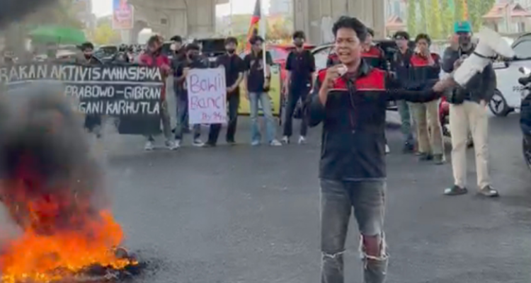 GAM Makassar Gelar Aksi Ujuk Rasa, Desak Pemerintah Tuntaskan Karhutla