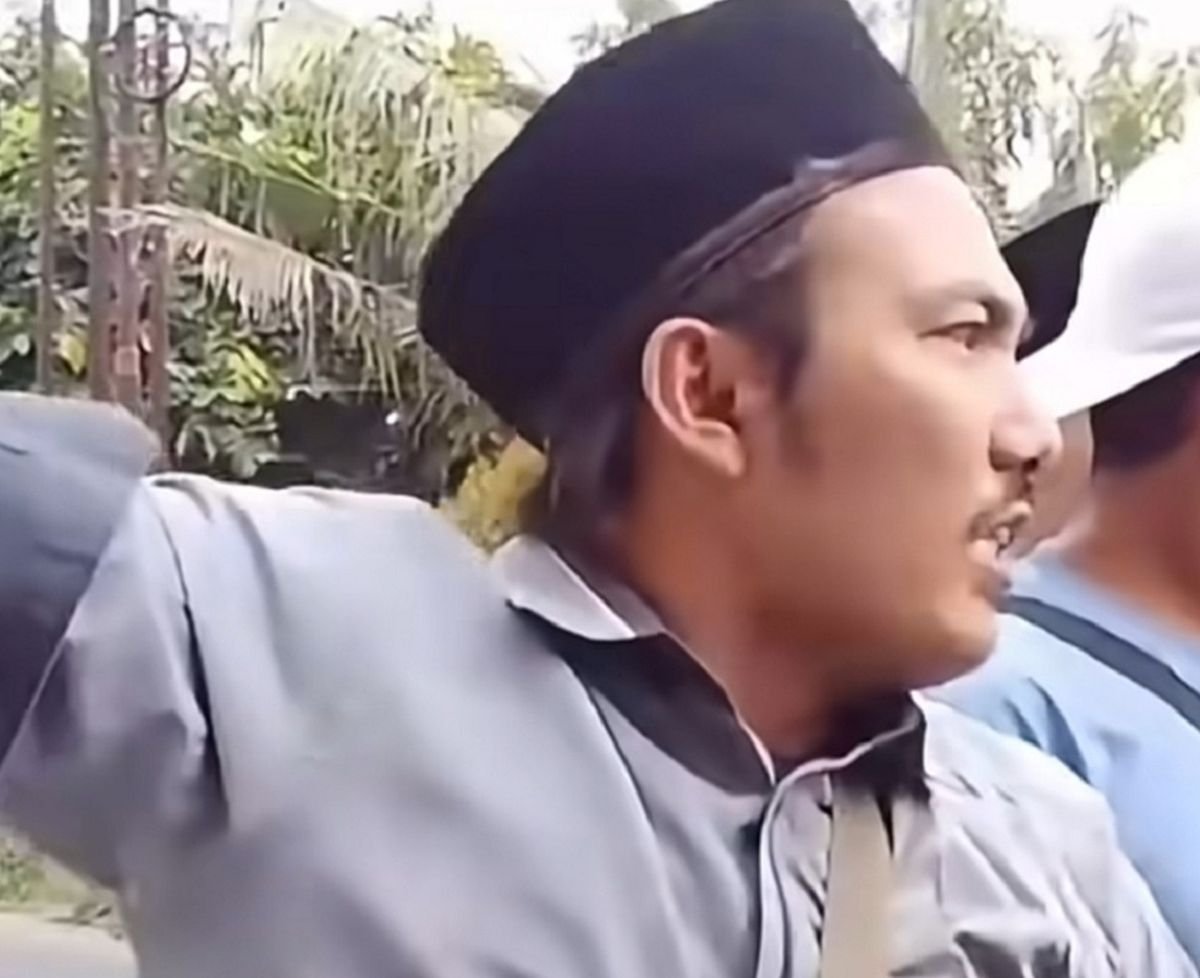 Pria yang Bawa Golok Bubarkan Ibadah GKPI Rajeg Ditetapkan Tersangka
