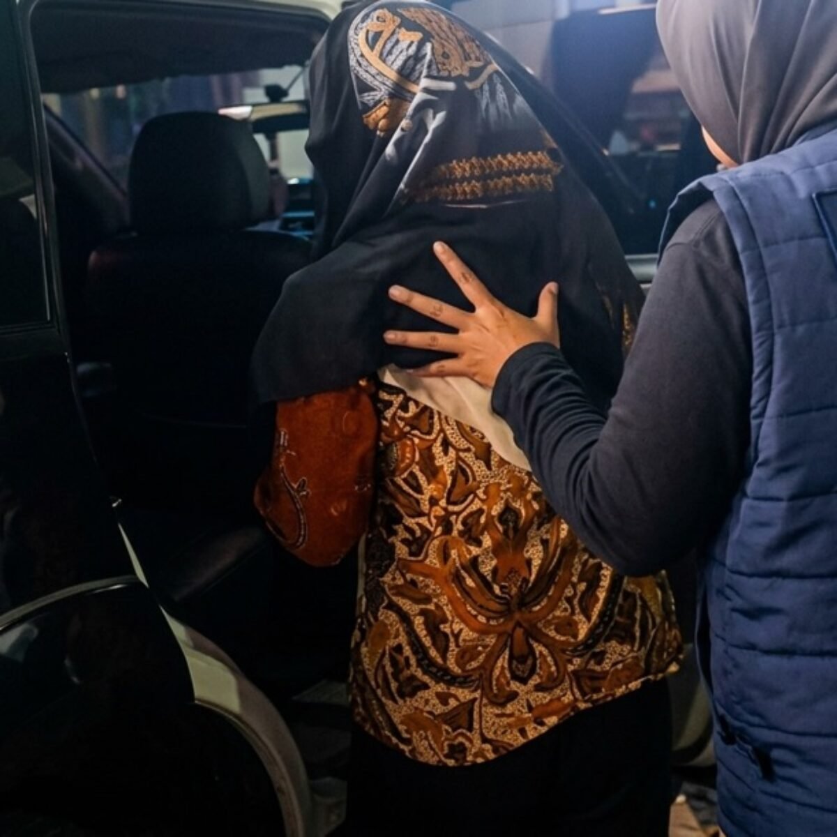 Puskesmas Digerebek Saat Berduaan dengan Istri Orang di Ruang Kerja